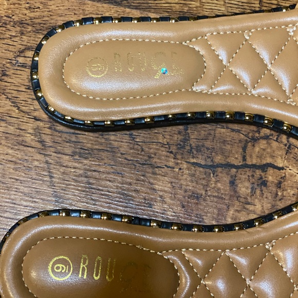 Slide Sandals - Picture 2 of 4